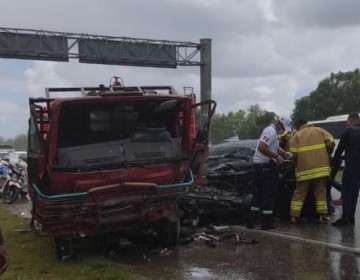 Accidente en la Autov&iacute;a del Coral deja un muerto y tres heridos