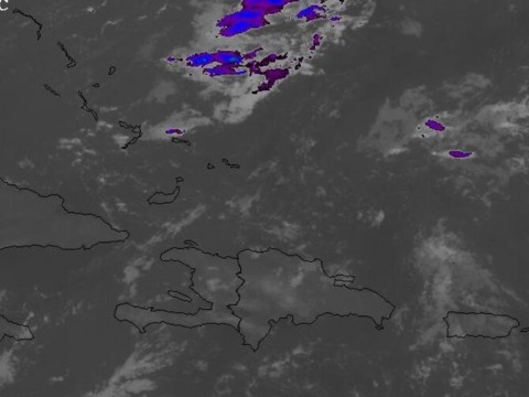 Vaguada provocar&aacute; aguaceros en varias provincias; mantienen recomendaciones mar&iacute;timas