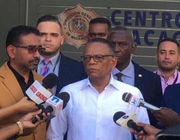 Migraci&oacute;n desautoriza entrega de carnets de trabajo a haitianos en Dajab&oacute;n