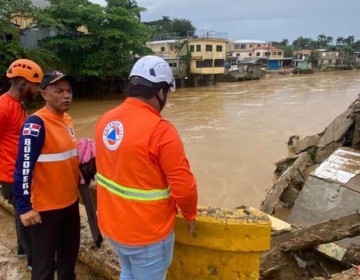 Colapsan tres viviendas y m&aacute;s de 500 resultan inundadas por lluvias en provincias del Cibao