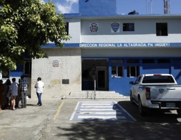Polic&iacute;as matan a un hombre acusado de homicidio en Hig&uuml;ey