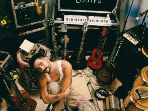 cuatro&nbsp;EL NUEVO &Aacute;LBUM DE&nbsp;CAMILO