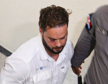 Ciudadano que golpe&oacute; agente de la Digesett aparece con moratones a su medida de coerci&oacute;n
