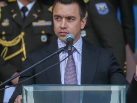 El presidente Daniel Noboa modifica el horario de toque de queda en Ecuador