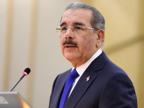 Clase pol&iacute;tica se solidariza con expresidente Danilo Medina tras diagn&oacute;stico de c&aacute;ncer