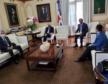 Presidente Medina usa mascarillas para evitar contagio del coronavirus