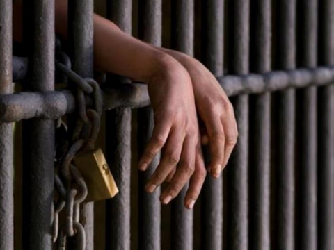 Tres meses de prisi&oacute;n preventiva a hombre acusado de violar a menor