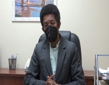 Clemente Terrero denuncia deuda hist&oacute;rica en el hospital Robert Reid Cabral  