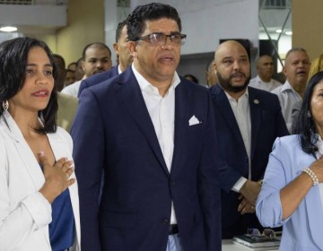 Declaran a Santo Domingo Este en "emergencia ambiental" por basura e inudaciones