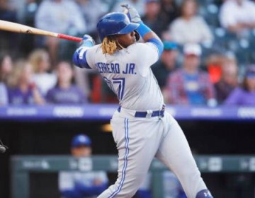 Grandes Ligas: Vladimir Guerrero Jr se estrena con jonr&oacute;n en victoria de Toronto