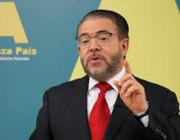 Guillermo Moreno propone reestructurar el gasto p&uacute;blico antes de someter una reforma fiscal 