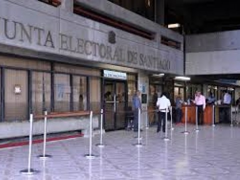 Autoridades dicen tener pistas de quienes robaron dinero de JCE en Santiago
