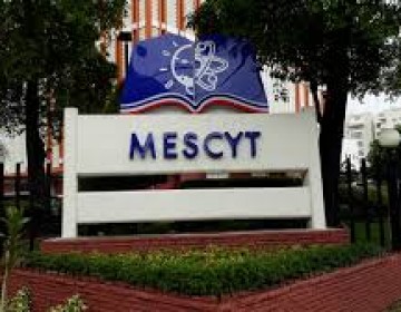 MESCYT: Estudiantes universitarios sin vacunar no regresar&aacute;n a clases presenciales 