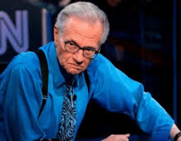 Presentador de TV Larry King sale de cuidados intensivos
