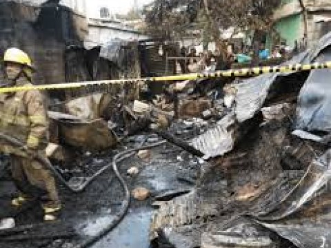 Incendio deja dos ni&ntilde;os calcinados en San Cristobal 