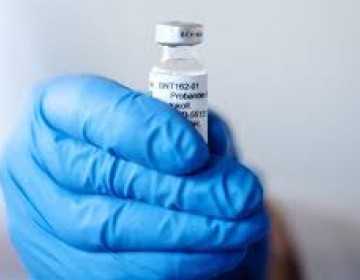 BioNTech anuncia produccion de 2.000 millones de dosis de su vacuna en 2021