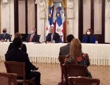 Gobierno presenta plan de construcci&oacute;n de 11 mil viviendas a trav&eacute;s &ldquo;Familia Feliz&rdquo; 