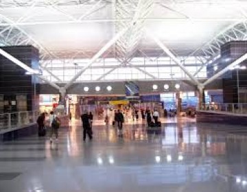 EEUU exigir&aacute; un test de COVID-19 negativo a viajeros que lleguen al pa&iacute;s en avi&oacute;n
