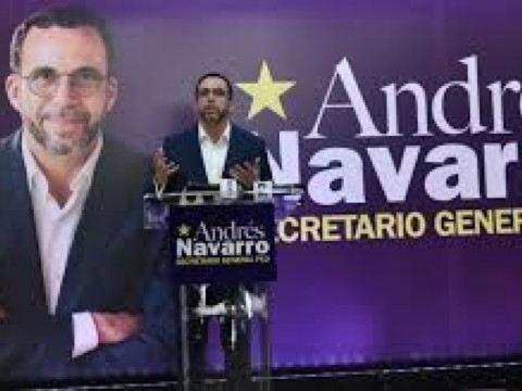 Andr&eacute;s Navarro presenta sus aspiraciones a la Secretaria General del PLD