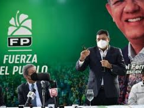 &ldquo;Todos los d&iacute;as se pone un huevo en el gobierno" dice nuevo integrante de la Fuerza del Pueblo