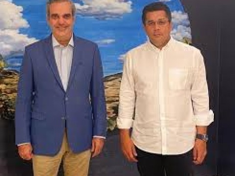 Abinader y David Collado dejan inciados trabajos de remozamiento en  la Zona Colonial