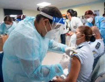 Gobierno espera vacuna 10 mil dominicanos en primera jornada de PNV