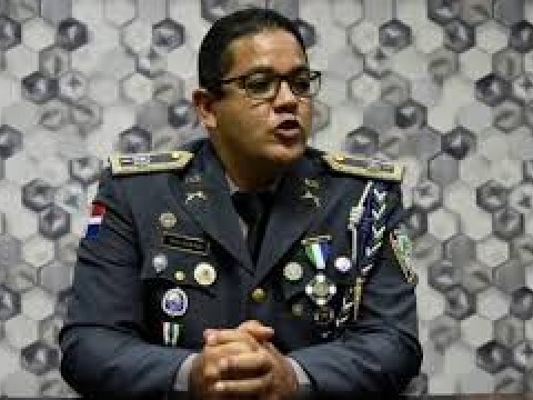Polic&iacute;a Nacional apresa tres hombres participaron en asalto en Herrera, mientras persigue otros cuatro