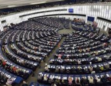Euroc&aacute;mara declara a la Uni&oacute;n Europea zona de libertad LGTBIQ