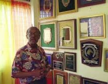 El pais dice Adi&oacute;s a Sim&oacute;n Alfonso Pemberton: vida y voz de la h&iacute;pica dominicana
