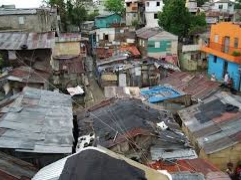 268,000 dominicanos cayeron en la pobreza en 2020 por la pandemia
