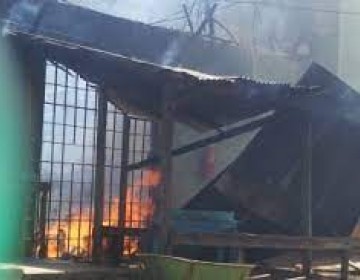 Fuego en c&aacute;rcel de La Romana era un mot&iacute;n, deja un muerto y aumentan  23 los heridos