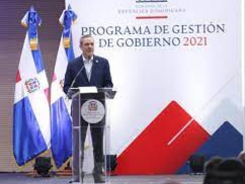 Se prohibi&oacute; el uso de celulares en reuni&oacute;n del presidente con sus ministros
