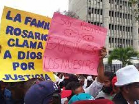 Imponen medidas de coerci&oacute;n a acusada de frade a "familia Rosario"