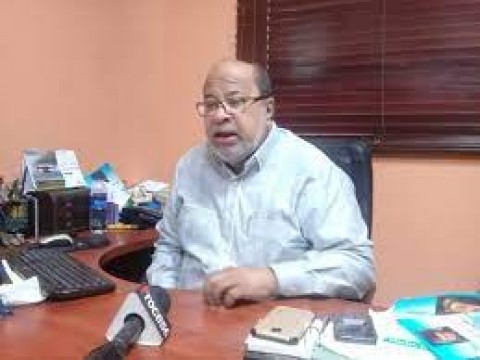 H&eacute;ctor Olivo seguir&aacute; como secretario de comunicaciones del PLD