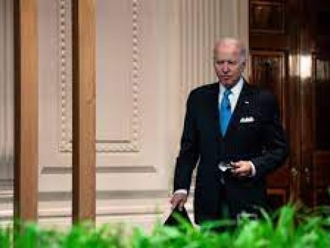 Biden justifica la retirada de las tropas y culpa del caos al Gobierno afgano