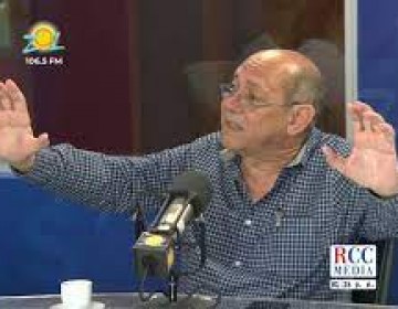 &ldquo;Aqu&iacute; tiembla la tierra, si t&uacute; no quieres terremoto m&uacute;date&rdquo;