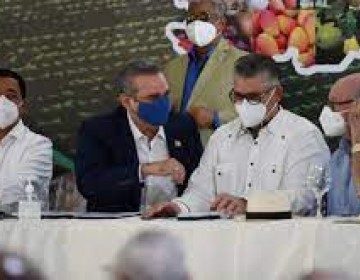 Presidente dice por primera vez "en a&ntilde;os" RD podr&iacute;a exportar carne de res hacia los Estados Unidos