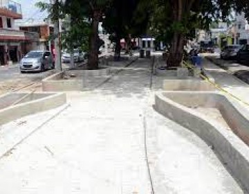 La alcaldia de Santiago interviene cuatro parques