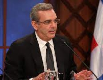 Abinader: &ldquo;Tenemos que tener reservas de vacunas porque esto va a ser un tema constante&rdquo;