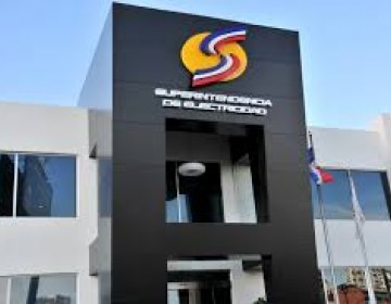 Superintendencia de Electricidad realiza compra 429 mil pesos de pizzas