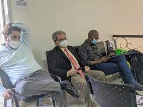 A&uacute;n sin acuerdo entre CMD y Salud Publica, galenos continuar&aacute;n huelga de hambre