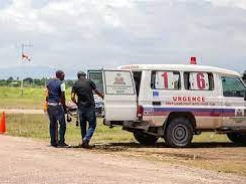 Mueren cuatro personas en un ataque armado contra varios autobuses en la capital de Hait&iacute;