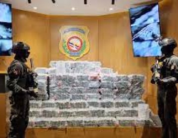 DNCD y MP incautan 810 paquetes de posible coca&iacute;na