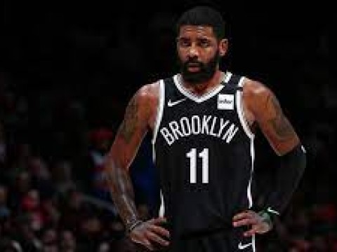 Una multa de 50.000 d&oacute;lares a los Nets por dejar entrar a Irving a los vestuarios; todav&iacute;a no se ha vacunado