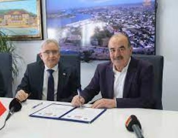 Municipios de Turqu&iacute;a y San Pedro de Macor&iacute;s se convierten en ciudades hermanas
