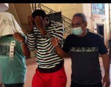 Santiago: Tres meses de prisi&oacute;n contra dos colmaderos por venta de ron adulterado en Villa Gonz&aacute;lez