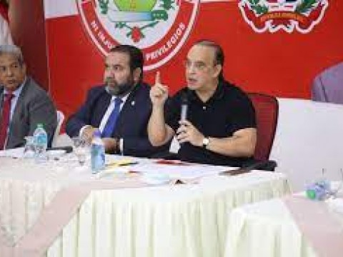PRSC sugiere al presidente Luis Abinader construir muro y continuar deportaciones de ilegales