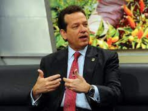 MICM asegura se invertir&aacute; 3 mil millones para subsidiar productos de ma&iacute;z, trigo, soya, harina y grasa vegetal