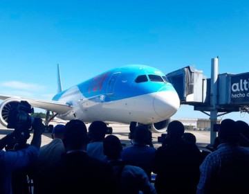 RD recibe las 500 mil vacunas procendentes de China