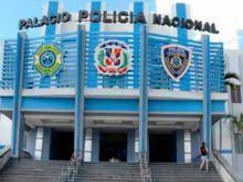 Polic&iacute;a recupera 52 armas de fuego y 21 veh&iacute;culos robados